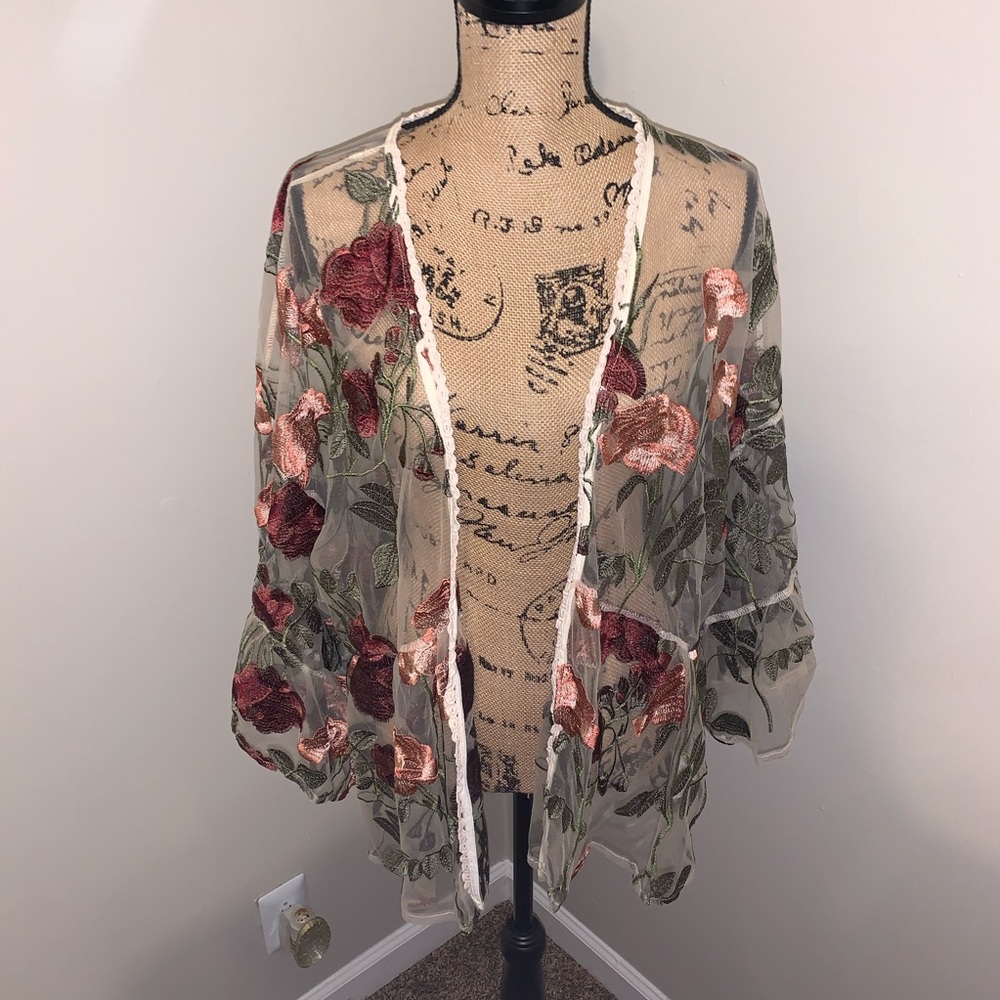 NWOT A Beautiful Soul Overpiece